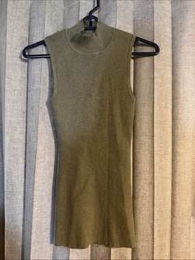 Pink Republic Sleeveless Sweater Midi Dress in Olive